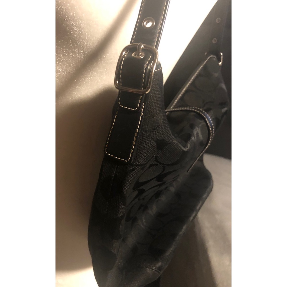 COACH monogram shoulder bag - Picture 6 of 10